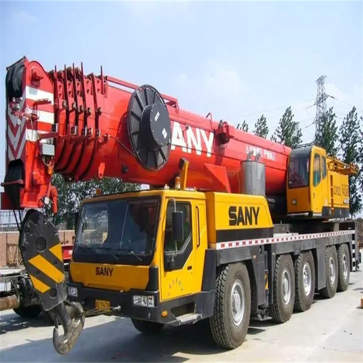 新乡附近工地哪里有吊车出租|应急吊装服务|24小时灵活调度