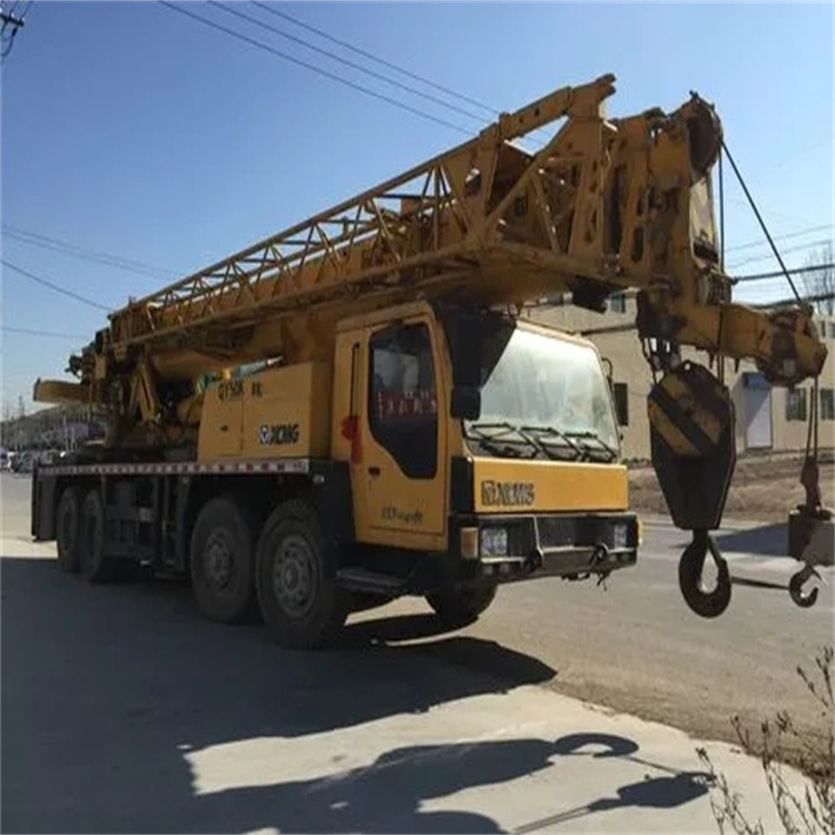 新乡哪里有专业吊车出租